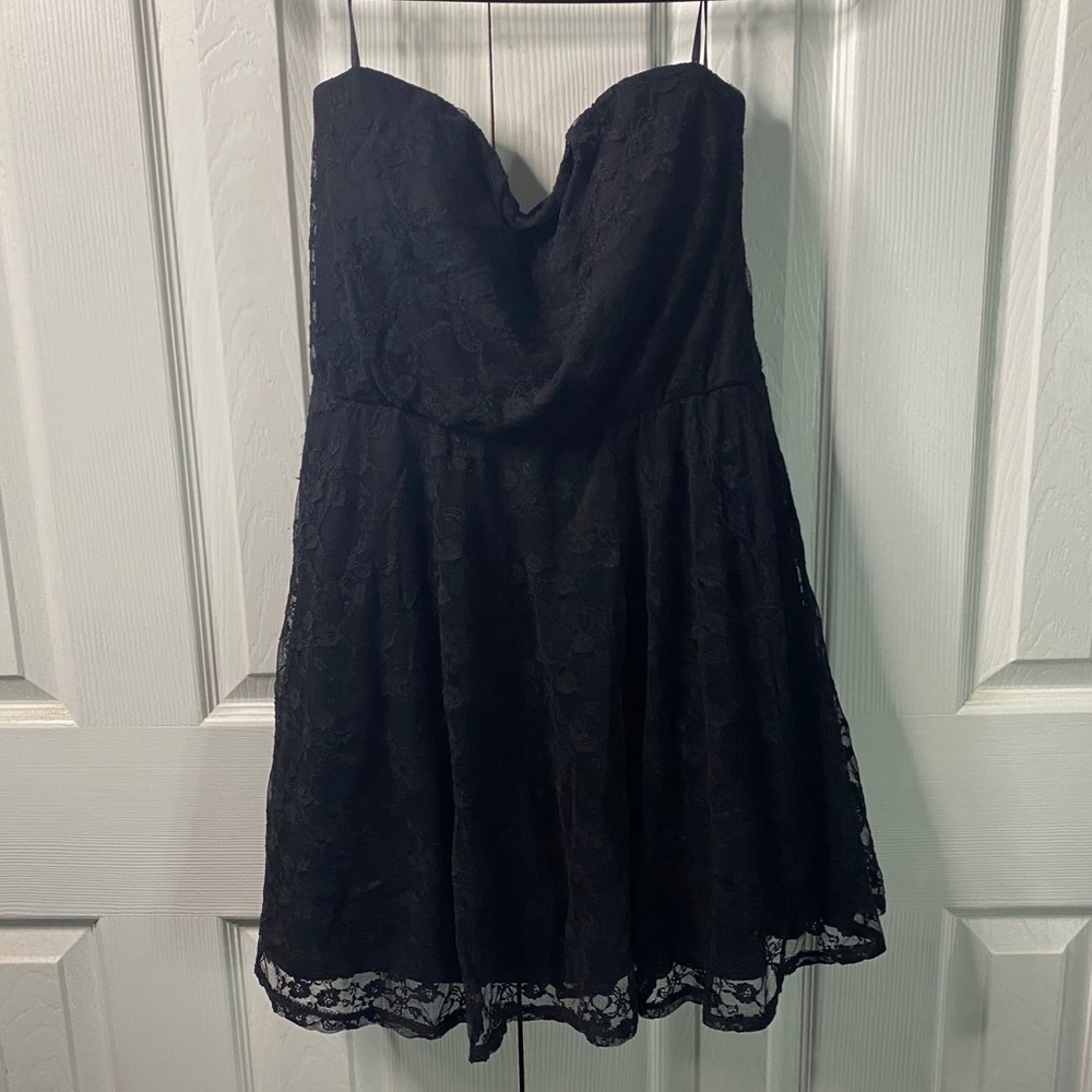 Black lace dress